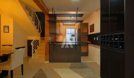 Casa em condomínio fechado com 3 quartos à venda na Rua Leopoldo Brunkow, --, Bom Retiro, Joinville, 121 m2 por R$ 560.000