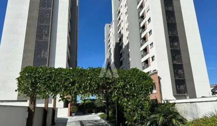 Apartamento à venda na Rua Padre Kolb, --, Bucarein, Joinville por R$ 320.000