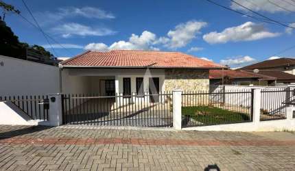 Casa com 3 quartos à venda na Jair Correia, --, Boehmerwald, Joinville, 150 m2 por R$ 670.000