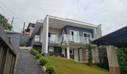 Casa com 3 quartos à venda na Servidão Nelson Mathias, --, Iririú, Joinville, 159 m2 por R$ 750.000