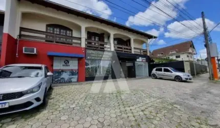 Prédio à venda na Avenida Prefeito Wittich Freitag, --, Iririú, Joinville, 315 m2 por R$ 1.300.000