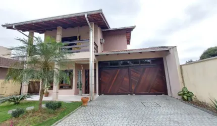 Casa com 3 quartos à venda na Rua Santa Bárbara, --, Vila Nova, Joinville, 184 m2 por R$ 865.000