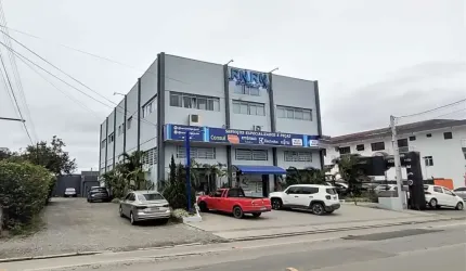 Barracão / Galpão / Depósito à venda na Rua São Paulo, --, Floresta, Joinville, 730 m2 por R$ 2.800.000