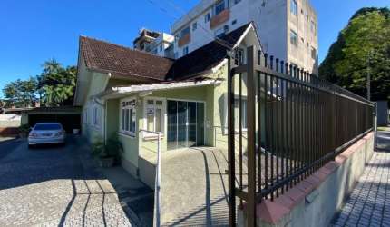 Terreno à venda na Rua Bagé, --, Anita Garibaldi, Joinville por R$ 1.400.000