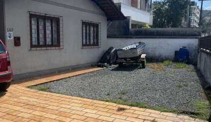 Casa para Venda em Joinville, Bom Retiro