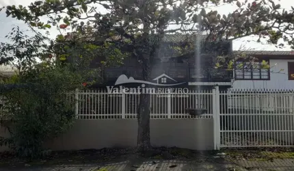 Casa com 4 quartos para alugar na Haroldo Marchioro, 715, Ipanema, Pontal do Paraná por R$ 700 Por Dia
