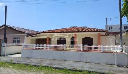 Casa com 3 quartos para alugar na Juscelino Kubstchek, Ipanema, Pontal do Paraná