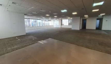 Conjunto comercial no Brooklin com 266m² privativos