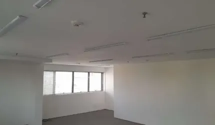 Sala à venda no Edifício Columbia Office Center