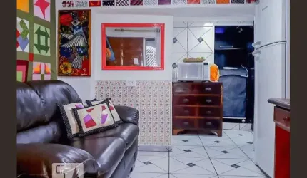 Casa à Venda - Liberdade, 1 Quarto,  45 m2
