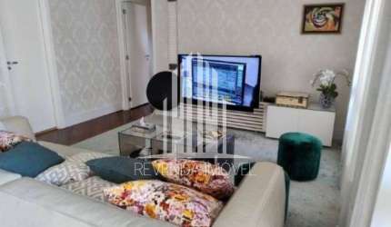 Venha morar no apartamento dos seus sonhos!   Localizado em um dos bairros mais charmosos da cidade, este incrível apartamento de 3 quartos, 3 suítes,