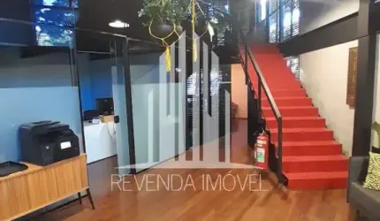 Conjunto Comercial de Alto Padrão na Vila Madalena: 4 Salas, 3 Banheiros, 4 Vagas de Garagem, 143,58m² - São Paulo-SP
