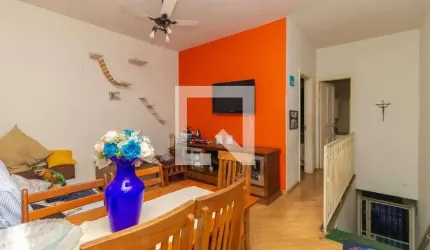 Casa à Venda - Liberdade, 2 Quartos,  70 m2