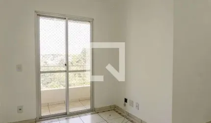 Apartamento à Venda - Jardim Éster Yolanda, 2 Quartos,  50 m2