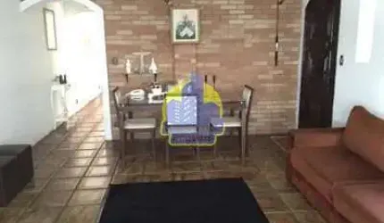 Sobrado com 3 dormitórios à venda por R$ 700.000 - Umuarama - Osasco/SP - SO0331