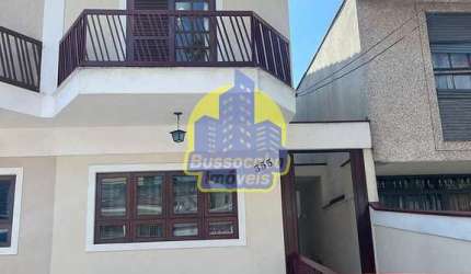 Sobrado com 3 dormitórios à venda, 185 m² por R$ 950.000,00 - Umuarama - Osasco/SP