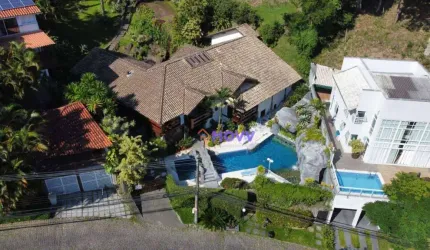 Casa dentro de Condomínio com 4 suítes para Venda em Itaipu, Niterói-RJ