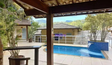 Casa com 4 dormitórios à venda, 360 m² por R$ 1.390.000,00 - Pendotiba - Niterói/RJ