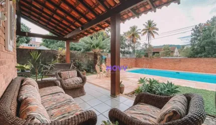Casa com 4 dormitórios à venda, 321 m² por R$ 1.800.000,00 - Itaipu - Niterói/RJ