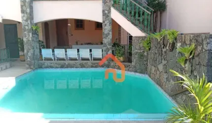 Venha viver em grande estilo, nessa esplêndia casa de 490 m² em Camboinhas.  O bairro mais cobiçado de Niterói!!!