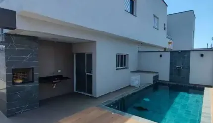 SIM É MODERNO E SOFISTICADO !!!  3 QUARTOS PISCINA  200 M MAR ITANHAÉM SP