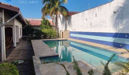 CASA PÉ NA AREIA 5 QUARTOS SUÍTE PISCINA ÁREA GOURMET 50M MAR ITANHAÉM SP