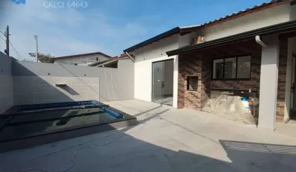 CASAS NA PRAIA A 50M DO MAR COM PISCINA E CHURRASQUEIRA! ITANHAÉM/SP