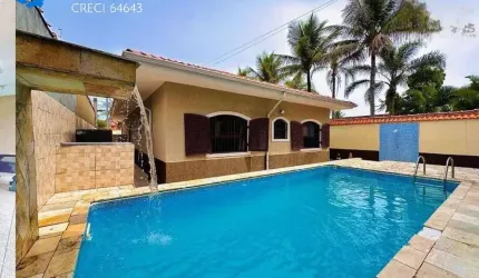 CASA COM PISCINA A 200M DO MAR! 6 QUARTOS - PORTEIRA FECHADA! ITANHAEM/SP