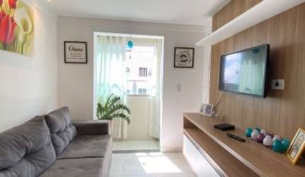 Apartamento na Maria Lacerda