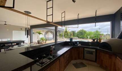 CASA EM CONDOMÍNIO À VENDA NO VALE DO LAGO - SOROCABA/SP