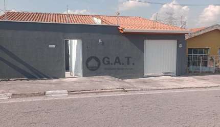 CASA À VENDA NO JARDIM TOLEDO - VOTORANTIM/SP