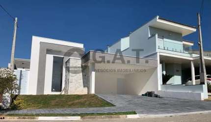 CASA EM CONDOMÍNIO À VENDA NO JARDIM PORTUGAL - SOROCABA/SP