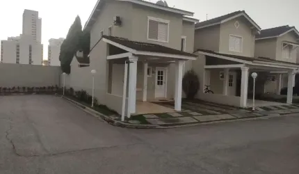 CASA EM CONDOMÍNIO À VENDA NO VILLA CAMPOLIM  - SOROCABA/SP