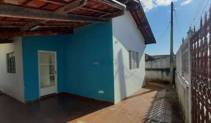 CASA À VENDA NO CENTRO - IPERÓ/SP