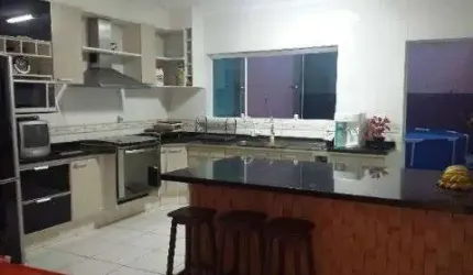 CASA Á VENDA NO JARDIM DOS ESTADOS -  SOROCABA/SP