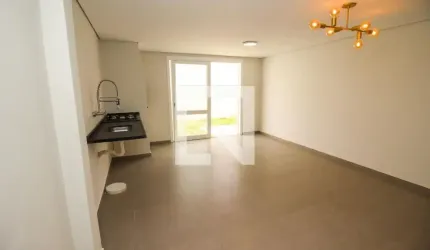 Apartamento estilo casa 2 suítes e duas vagas no Santana
