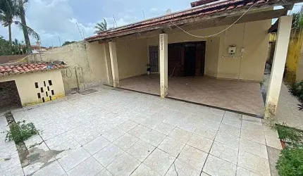 Casa à Venda - Lagoa Nova - Natal/RN