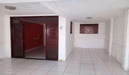 Casa à Venda - Alecrim - Natal/RN