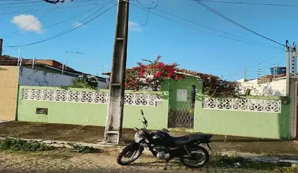 Casa à Venda - Potengi - Natal/RN