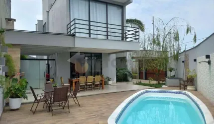 Sobrado Residencial / Poiares