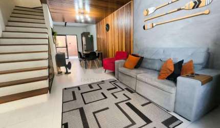 Sobrado Residencial / Pontal de Santa Marina