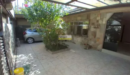 Casa térrea isolada 4 quartos + edícula completa