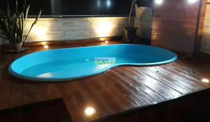 Triplex em cond 2 dorms, churras, piscina - Bitaru