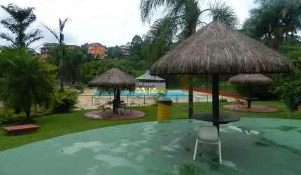 Excelente casa na região de  Alphaville - com todo lazer