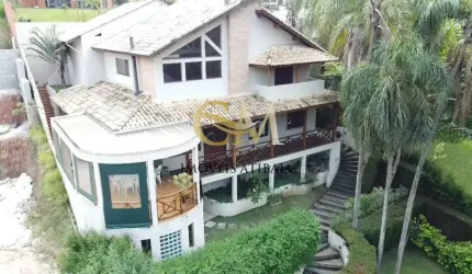 Casa em condomínio na cidade de Atibaia