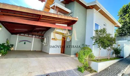 Casa em condomínio com 3 suítes em Atibaia