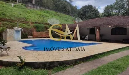 Sítio em Atibaia com nascente