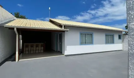 Excelente Casa na Praia da Pinheira em Palhoça/SC