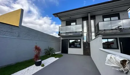 Sobrado Alto Padrão em uma Localização Fantástica - Ponte do Imaruim em Palhoça/SC