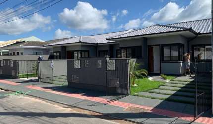 Lindíssima Casa Geminada - Lot. Novo  Bela Vista em Palhoça/SC